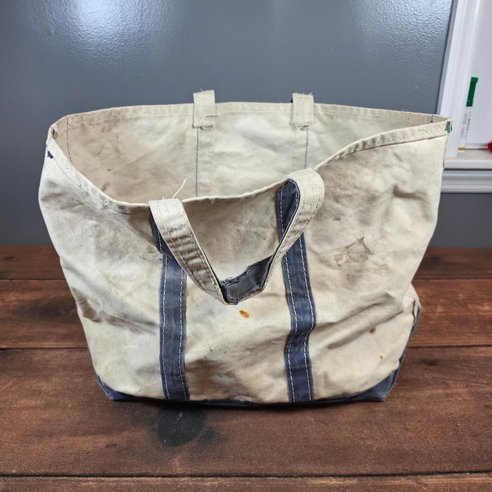 Vintage 70s distressed L.L. Bean boat tote